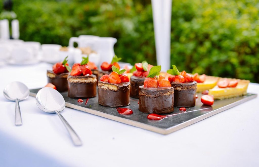 Cateringservice in Rotterdam met heerlijk eten en drinken voor kleine en grote evenementen